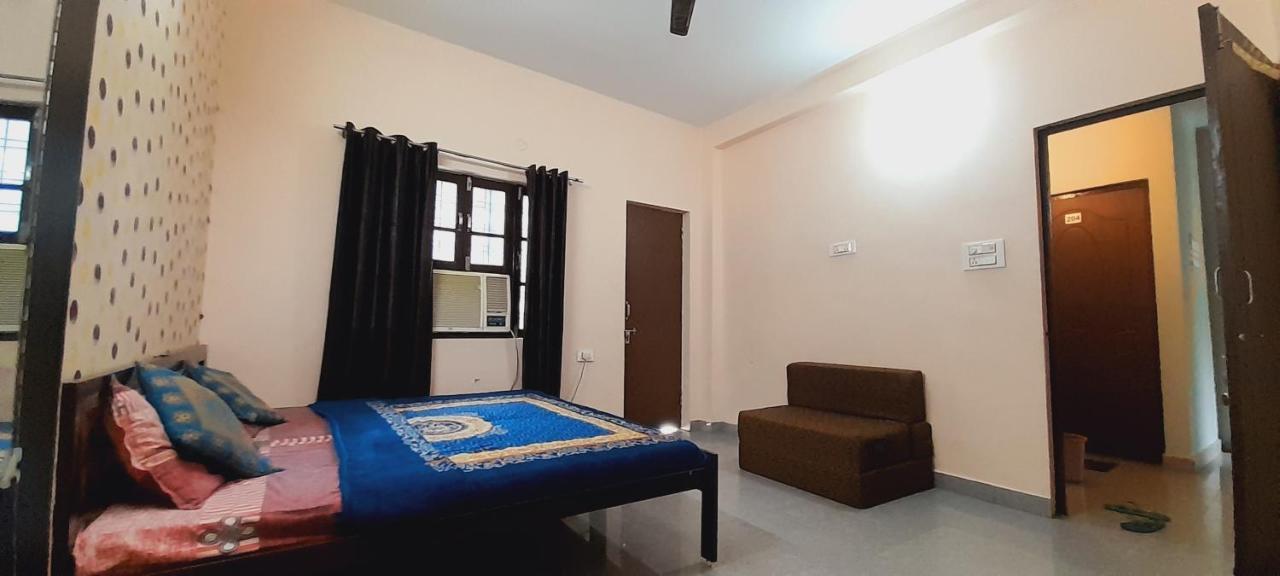 Triple1 Hostel & Homestay Ришикеш Экстерьер фото